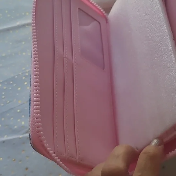 NWT Simply Southern Blue and White Floral Wallet Wristlet. - Picture 6 of 7